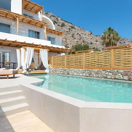 Kivotos Blue Villa *